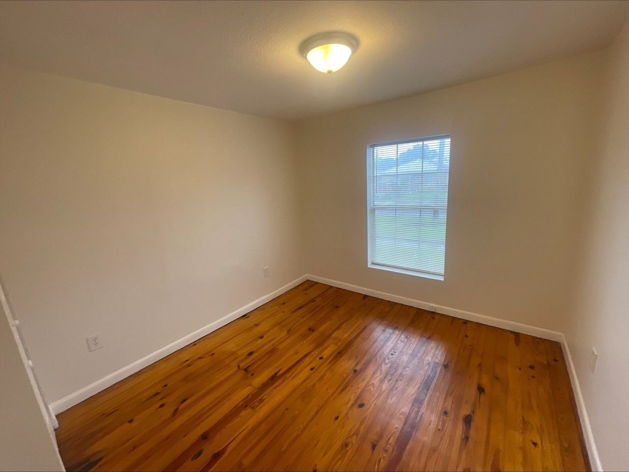 fkc0608 - Photo 7 of 10