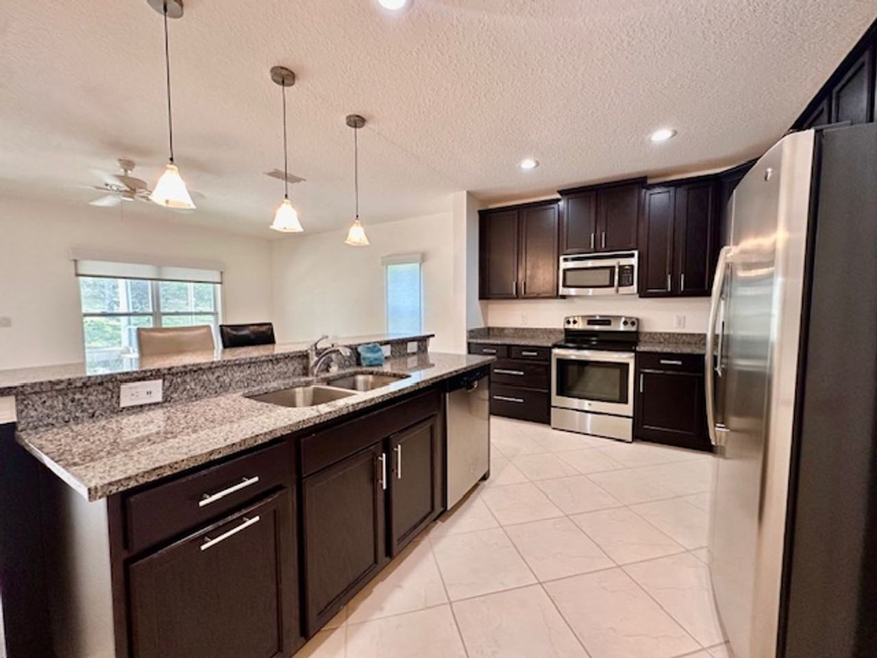 23800 Companero Dr - Photo 2 of 21