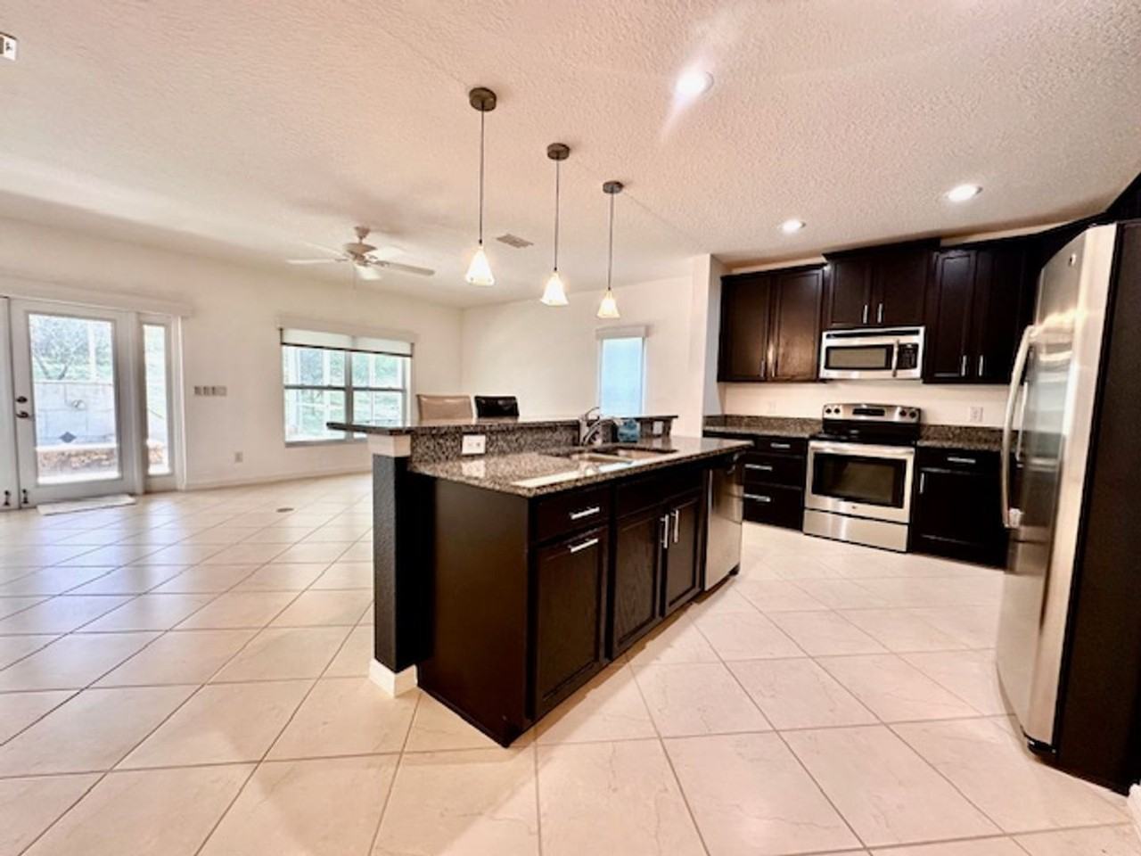 23800 Companero Dr - Photo 3 of 21