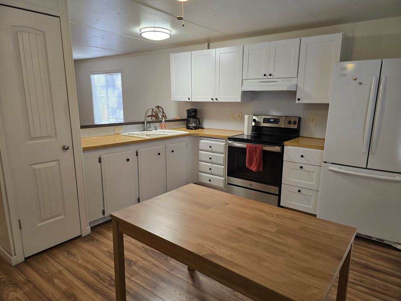 14698 Bluegrass Lane - Photo 2 of 18