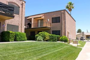 featured image of 890 Poppy Street