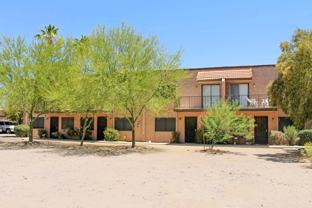 890 N Poppy St - Photo 1 of 1