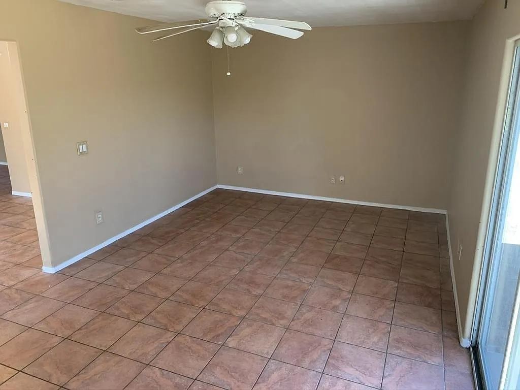 2511 E Pueblo Ave ##2 - Photo 5 of 12