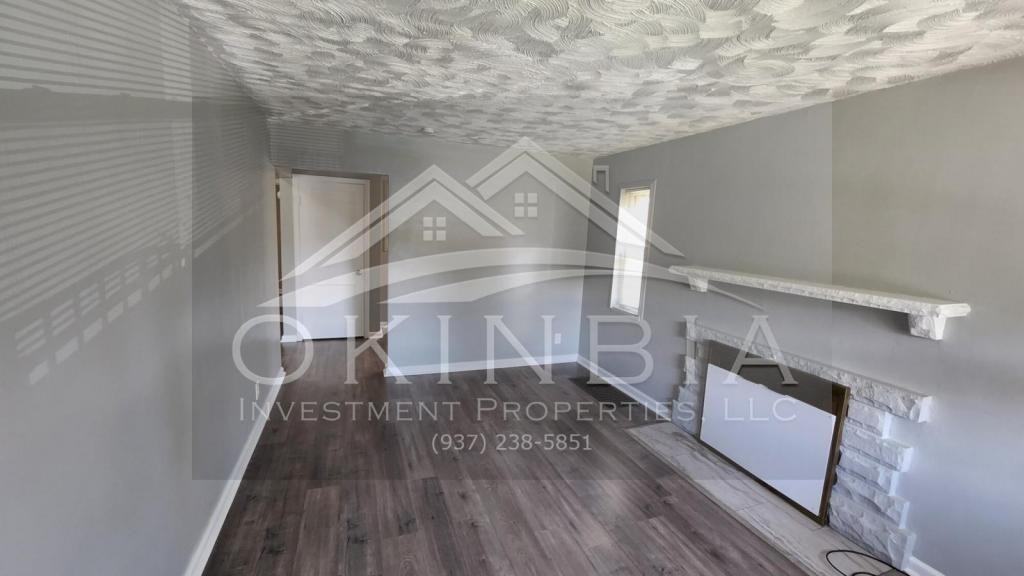 1520 Shaftesbury Rd - Photo 5 of 22