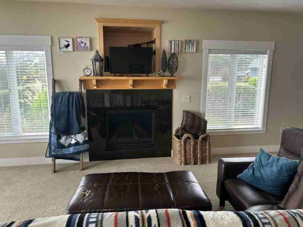 1125 NE Spring St #C203 - Photo 4 of 16