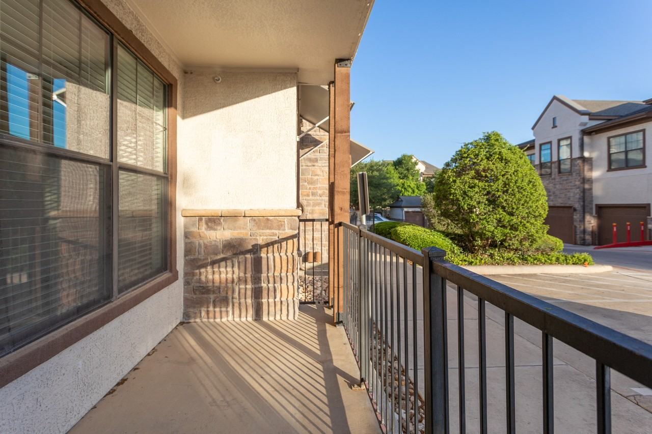 7342 Oak Manor Dr #1 - Photo 3 of 23