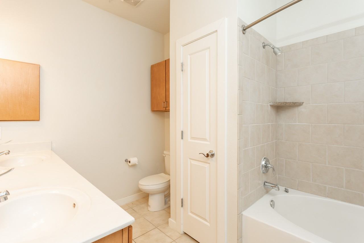 7342 Oak Manor Dr #1 - Photo 4 of 23