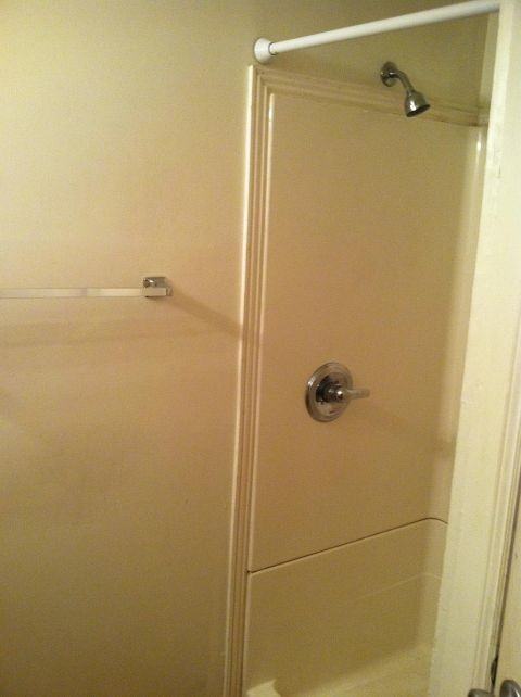 902 S 30th St #8 - Photo 4 of 4