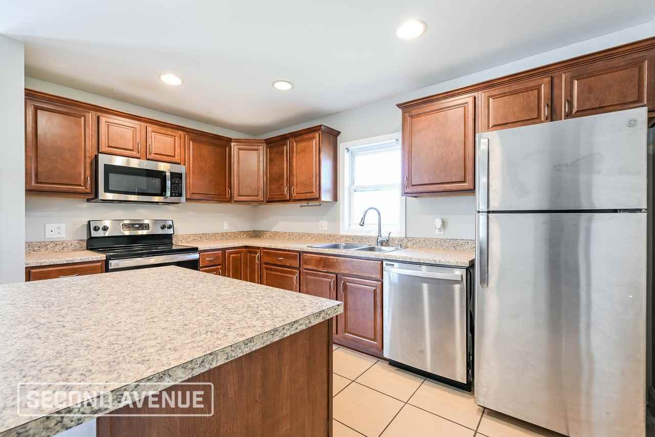 617 Keystone St - Photo 6 of 26