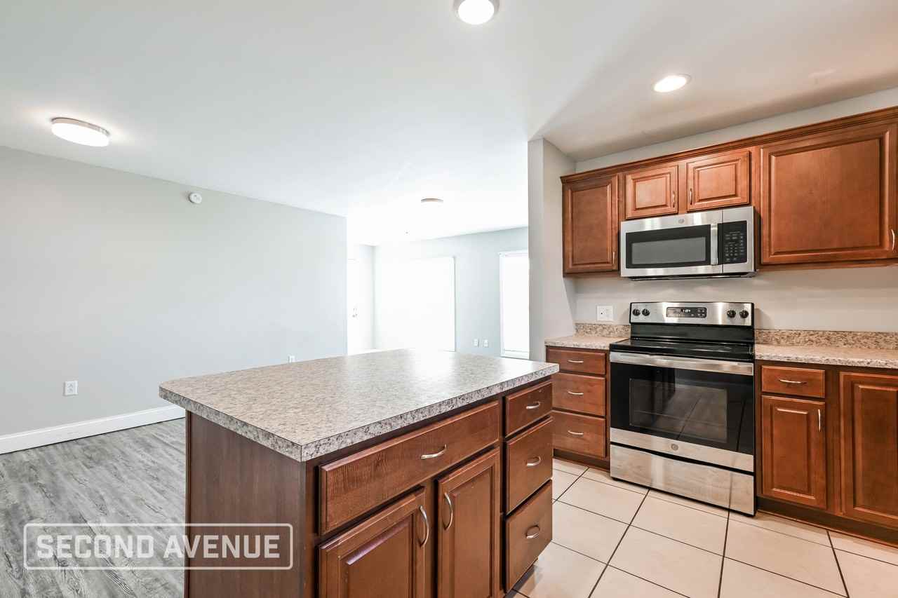 617 Keystone St - Photo 7 of 26