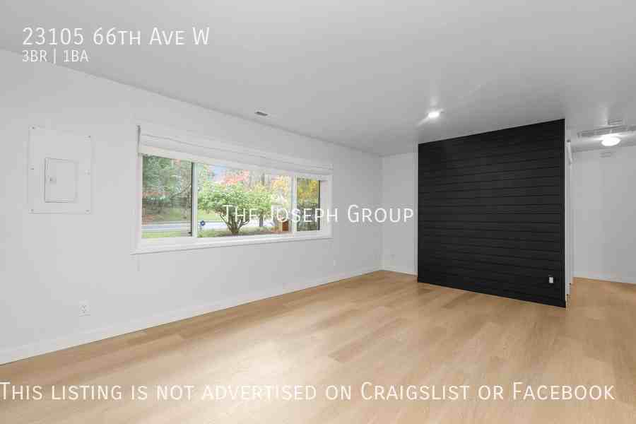 23105 66th Ave W - Photo 2 of 24