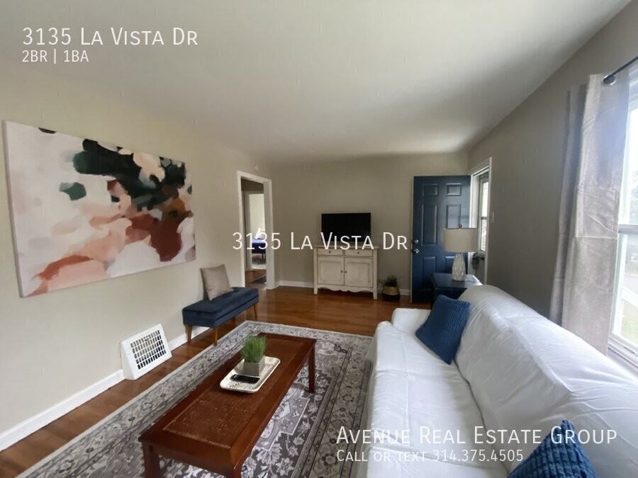 3135 La Vista Dr - Photo 3 of 9