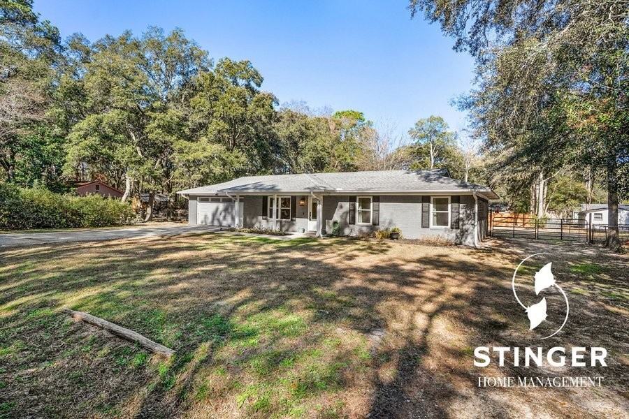 8 Doe Dr - Photo 2 of 32