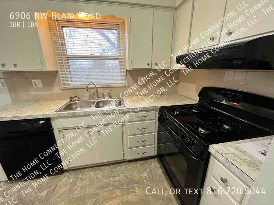 6906 Nw Blair Rd - Photo 4 of 16