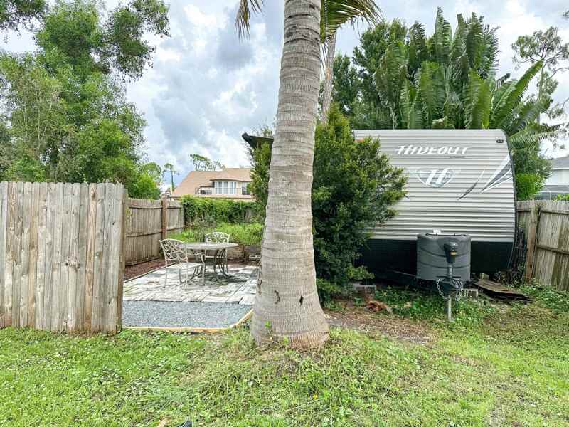 6343 Mark Ln - Photo 3 of 22