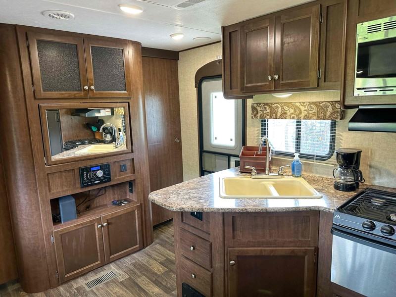 6343 Mark Ln - Photo 6 of 22