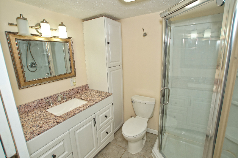 1071 Cranbrook Dr - Photo 6 of 11