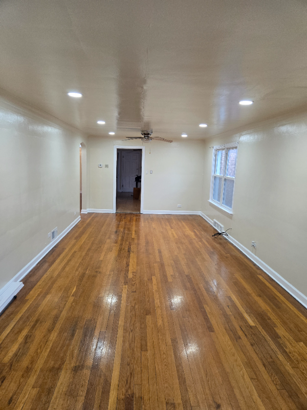 8153 S Saginaw Ave #2ndFL - Photo 2 of 12