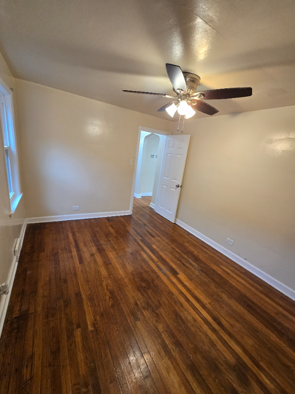 8153 S Saginaw Ave #2ndFL - Photo 4 of 12