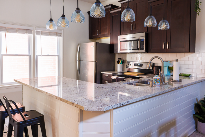 932 E Oak St #A - Photo 6 of 50