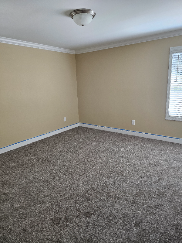 1421 Northland Dr - Photo 4 of 6