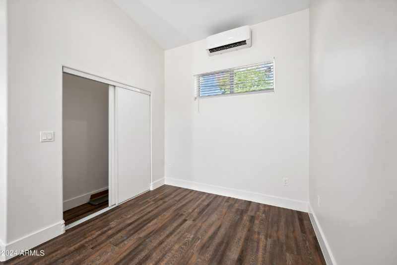 4009 N 13th Ave #1 - Photo 6 of 10