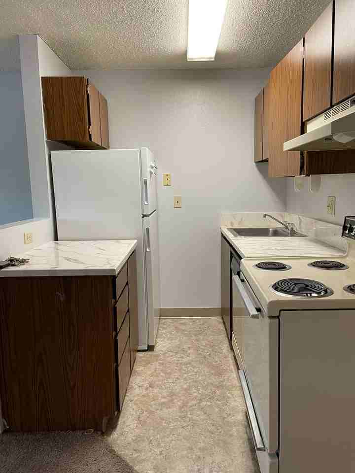 2310 E Q Ave #27 - Photo 2 of 5