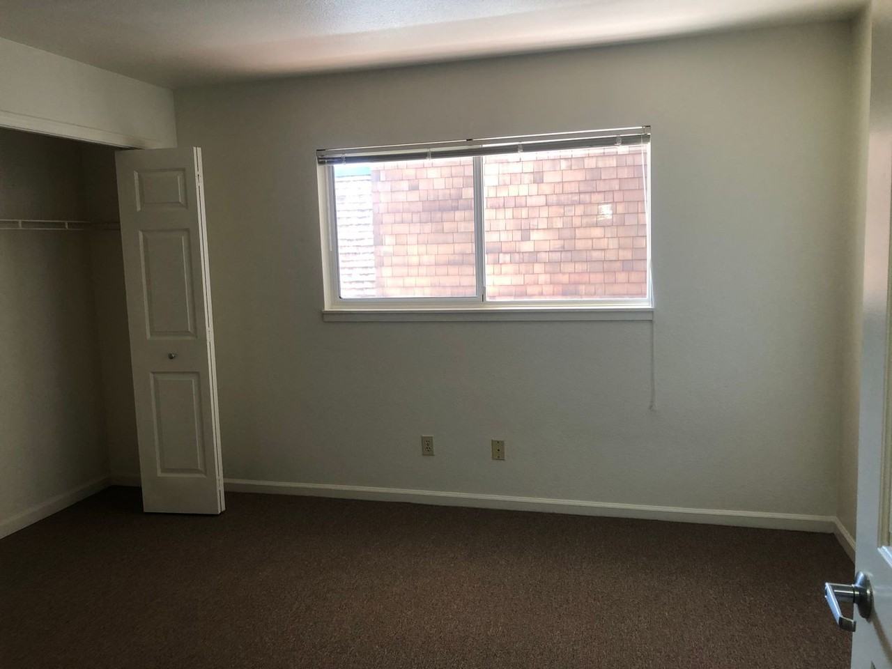 1385 Shattuck Avenue - Photo 7 of 18