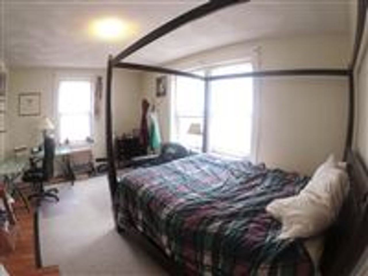 245 Freeman St - Photo 3 of 6