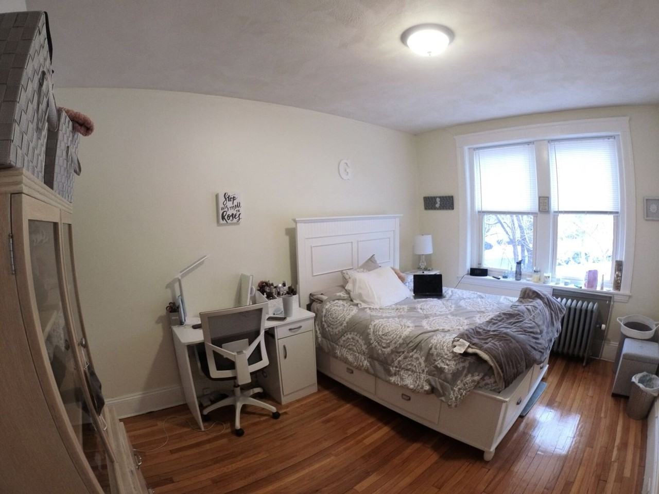 247 Freeman St - Photo 2 of 8