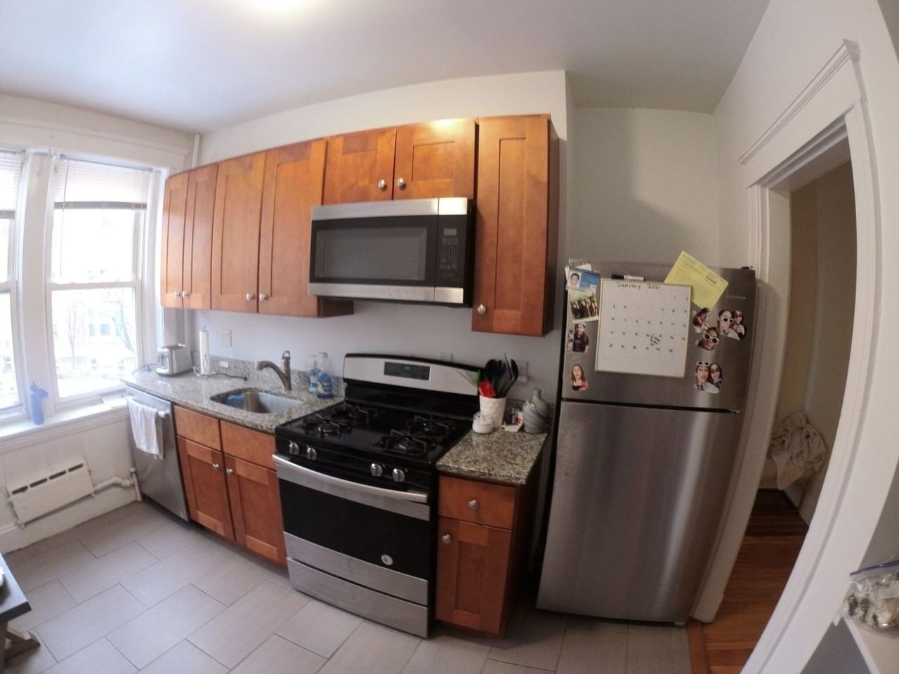 247 Freeman St - Photo 6 of 8