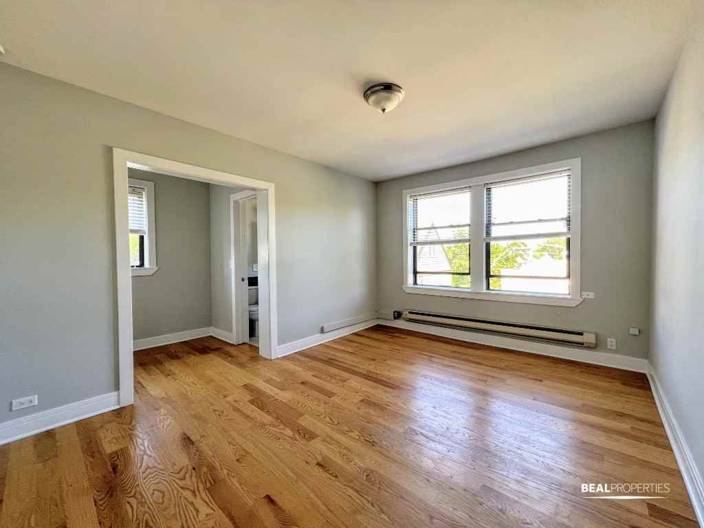 4546 North Damen Avenue - Photo 3 of 9