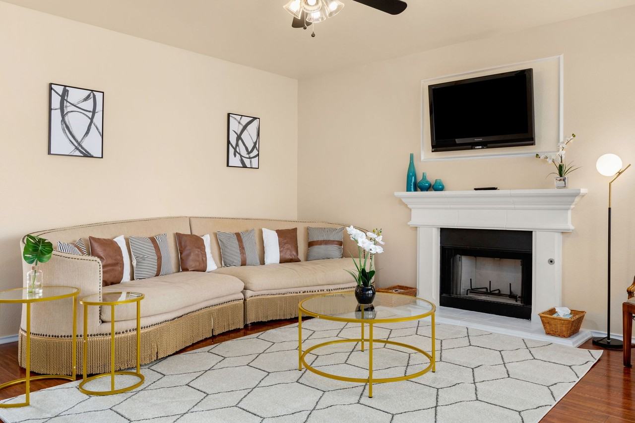 24807 Cloudy Crk #NA - Photo 3 of 44