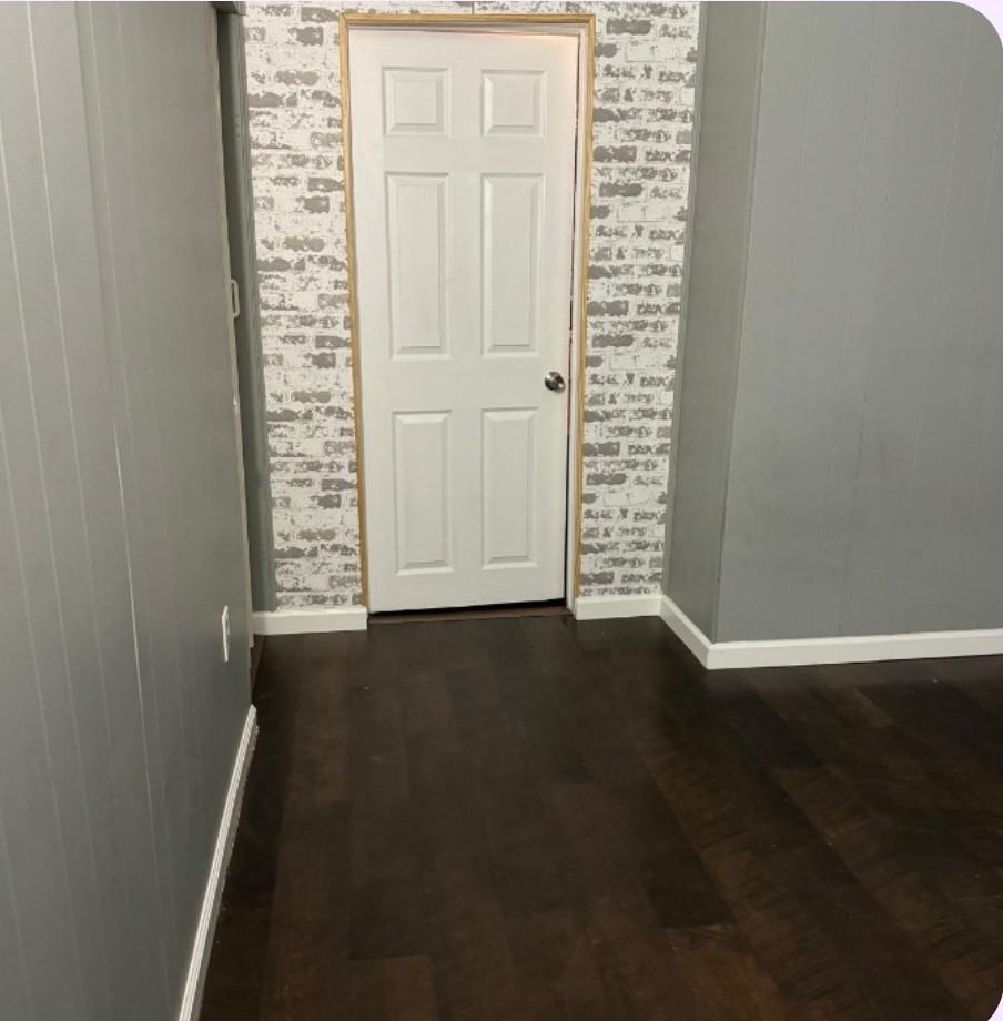 553 3rd St #553 - Photo 3 of 7