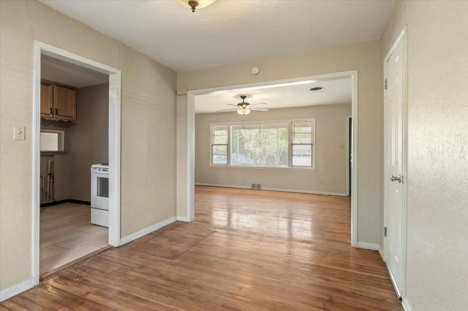 2 Nw 27th St #NA - Photo 5 of 19