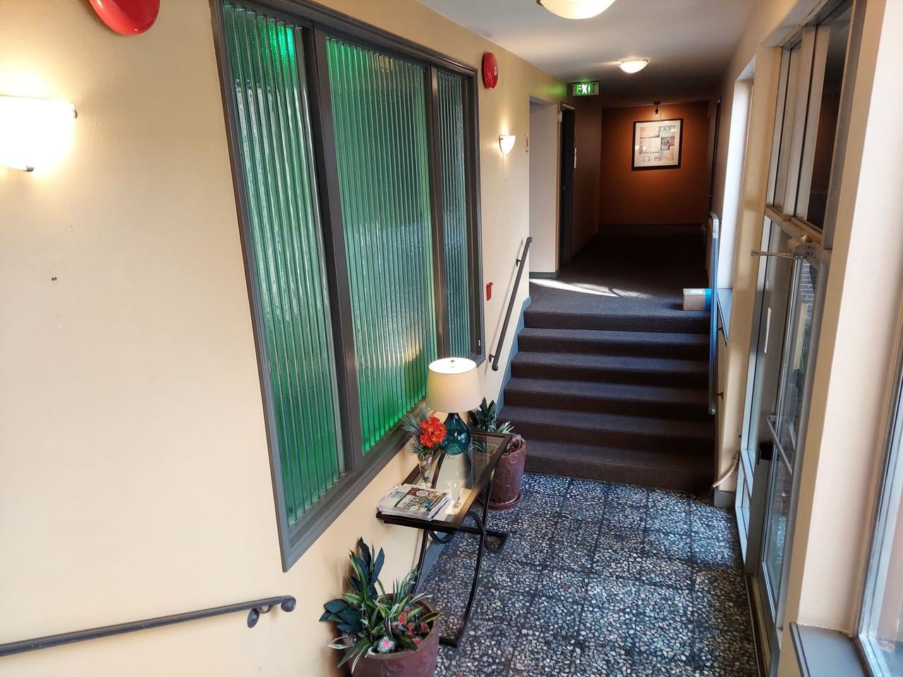 Red Lion - Photo 2 of 2