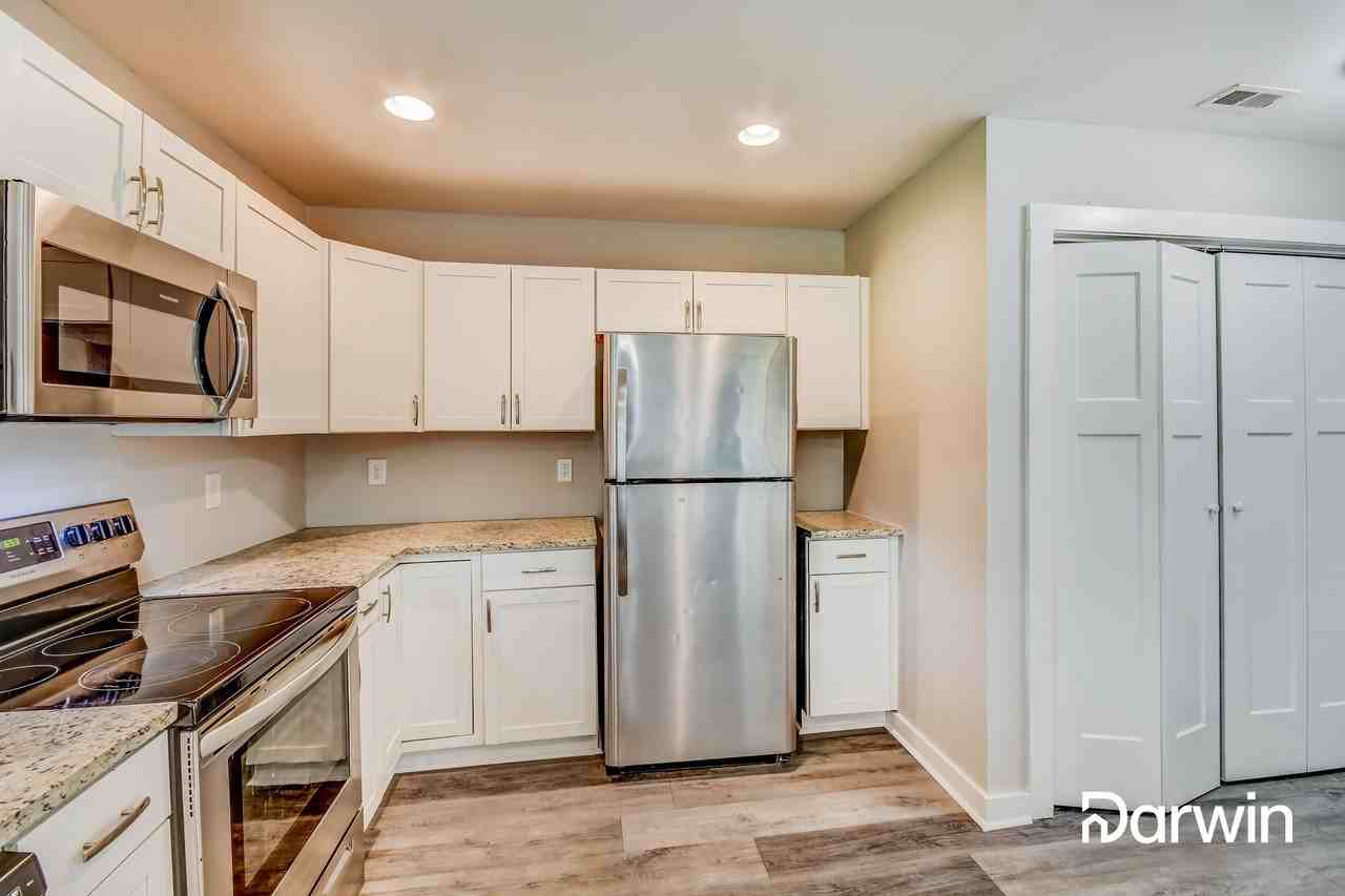 508 9th Ave - Photo 2 of 15