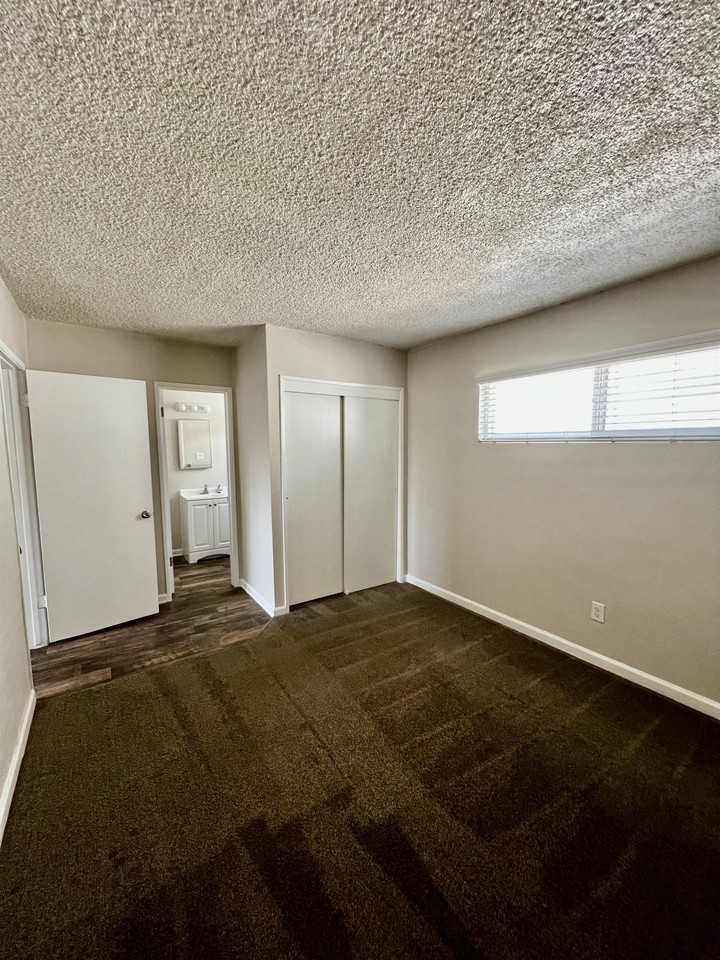 3366 Roosevelt Street - Photo 3 of 7