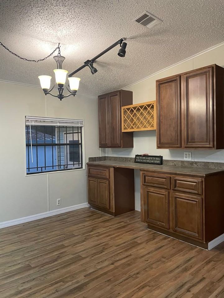 36103 Aster Ave - Photo 3 of 16