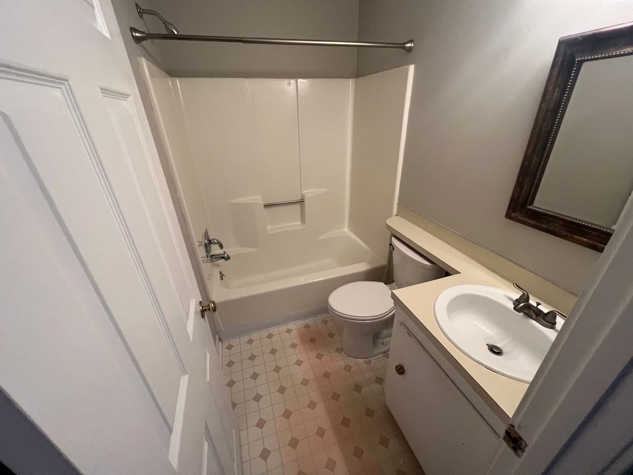 7945 Timbercreek Ln #E - Photo 2 of 20