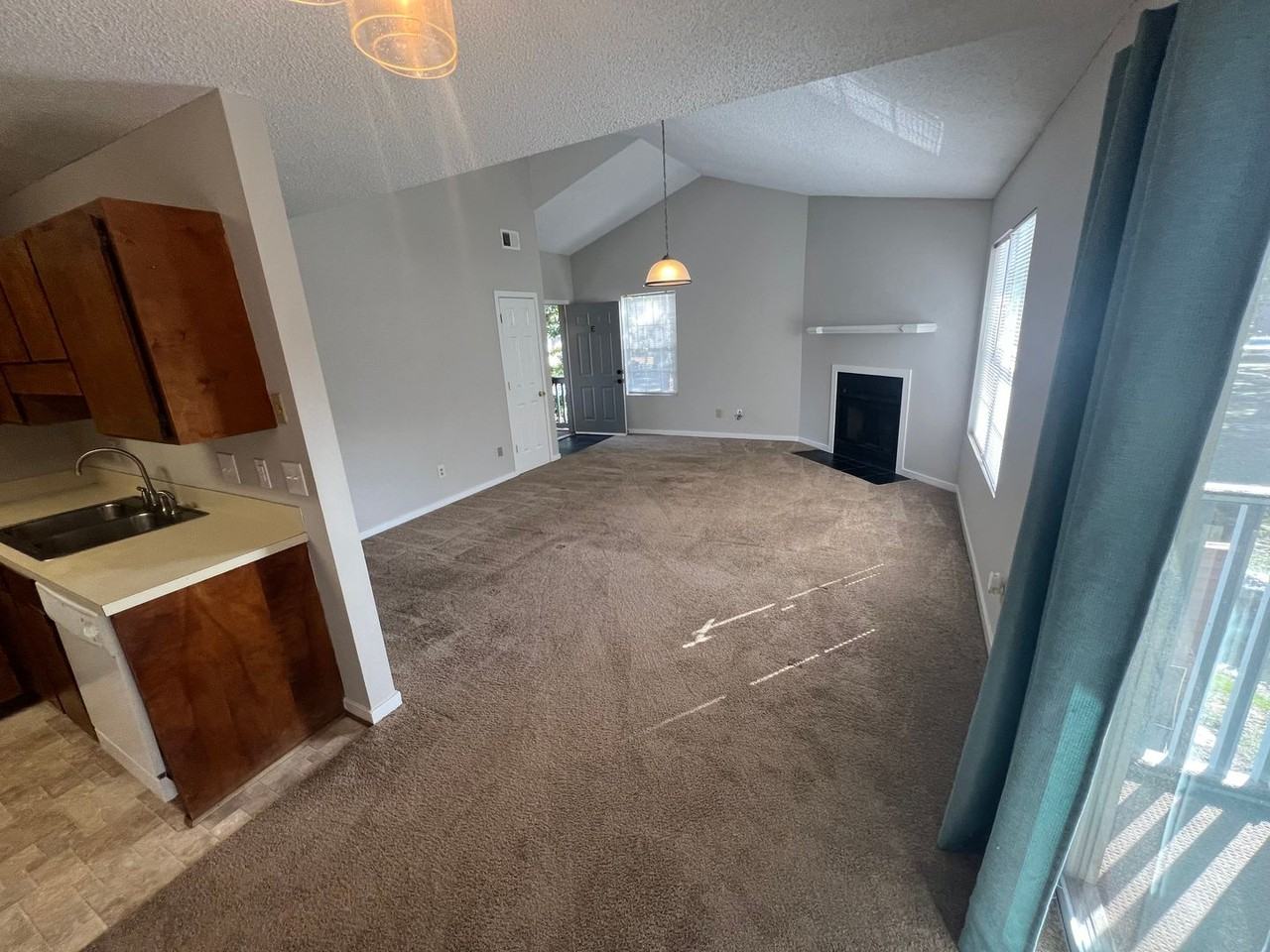 7945 Timbercreek Ln #E - Photo 7 of 20