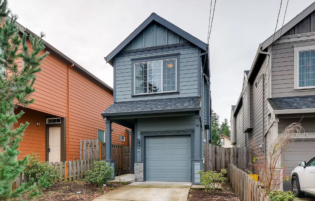 4835 Ne 101st Ave - Photo 2 of 27