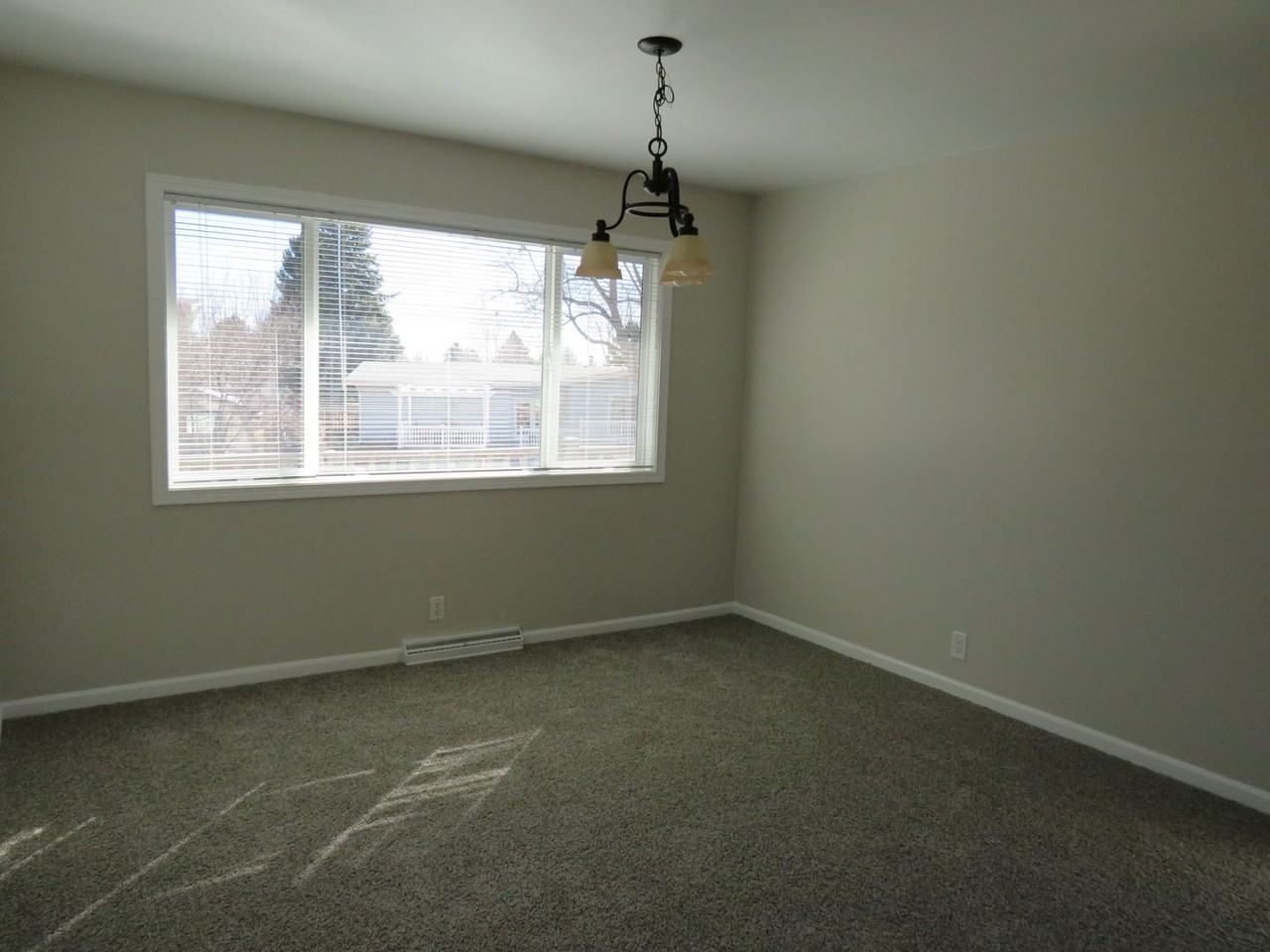 3125 Laredo Pl - Photo 6 of 20