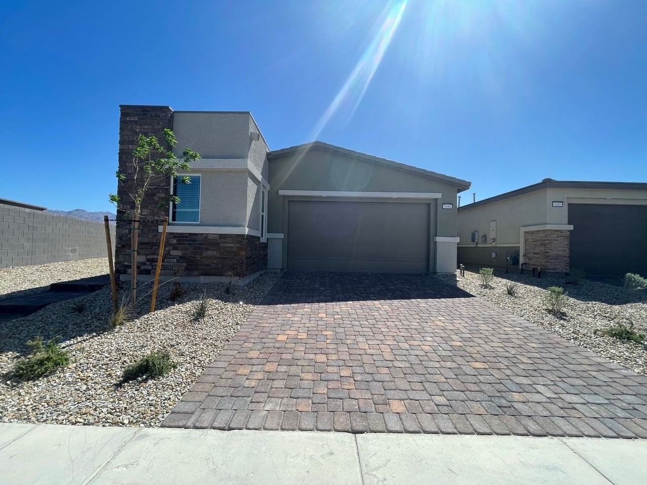 9686 Pacific Pine St - Photo 2 of 25