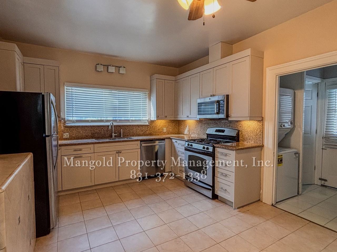 898 Hellam St - Photo 6 of 15