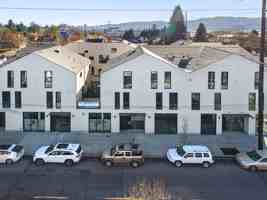featured image of 2730 N Killingsworth St