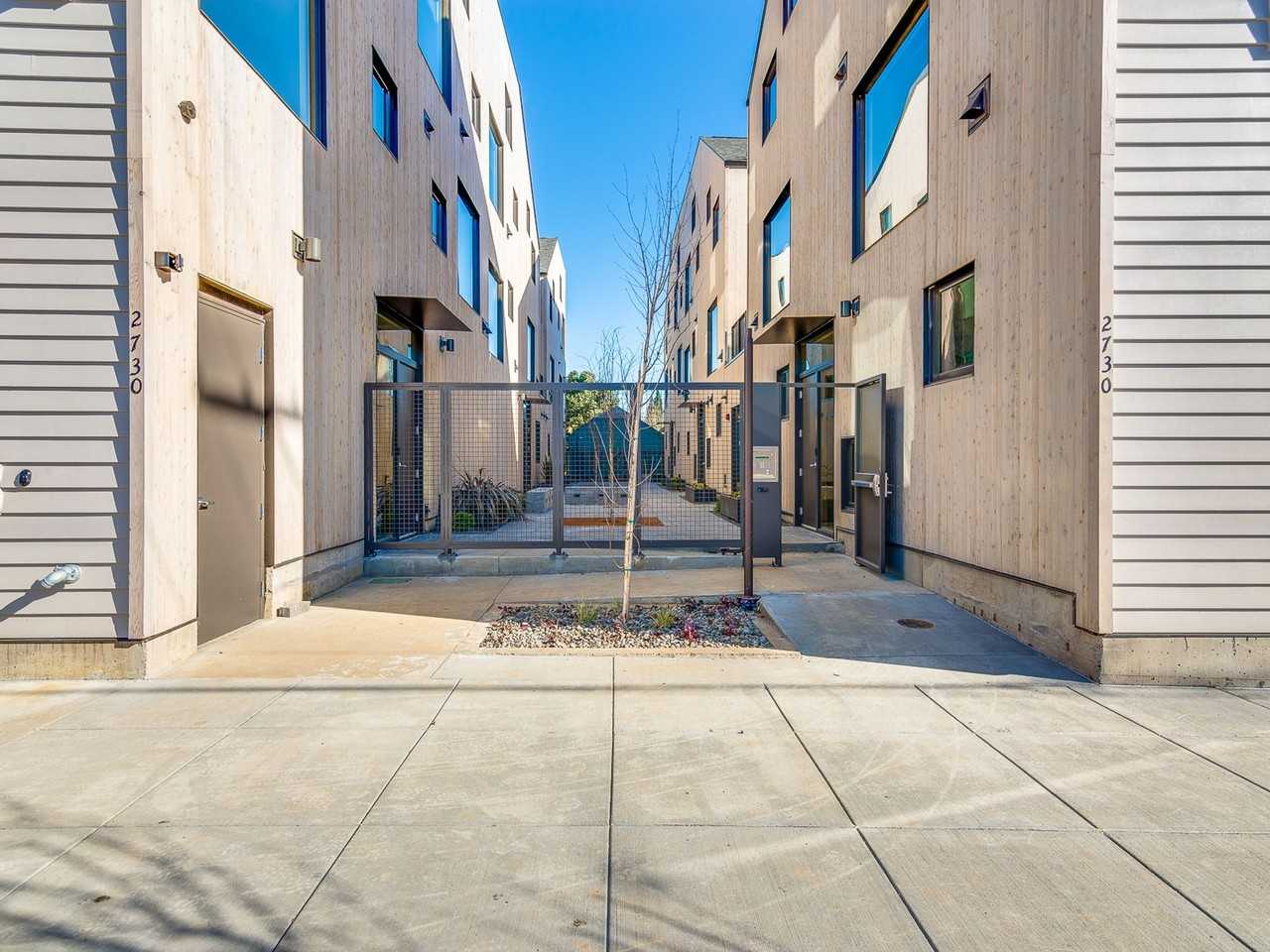 Overlook 2730 - Photo 6 of 11