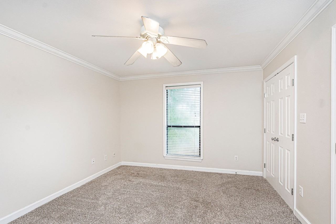 9506 Jefferson Hwy #23 - Photo 6 of 10