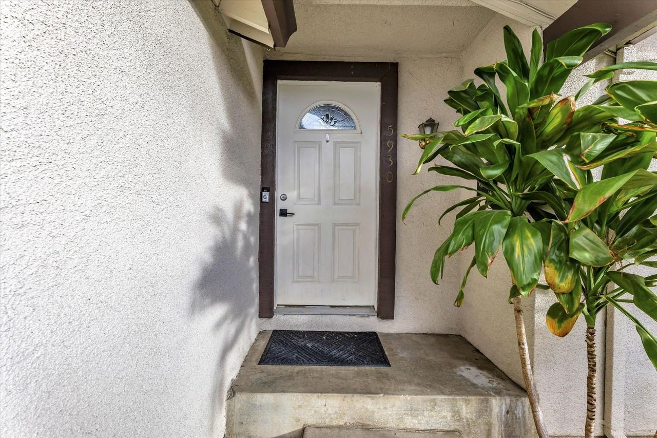 5930 Taormino Ave - Photo 4 of 39