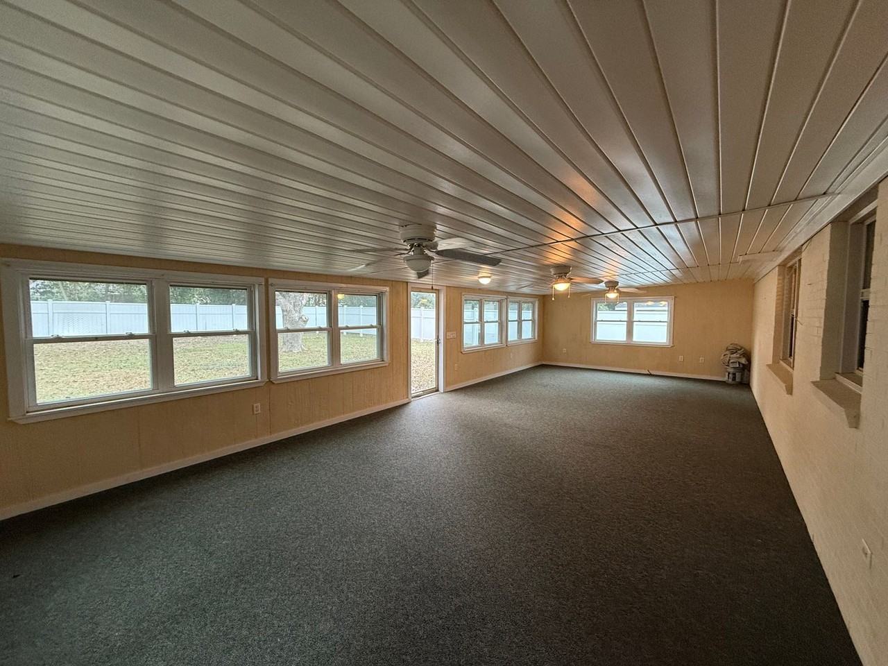 214 Chinook Dr - Photo 6 of 13